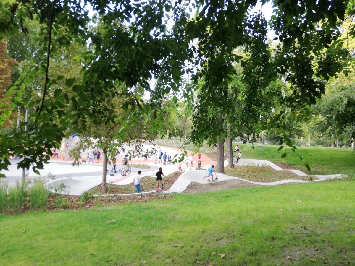 Embassy Citypark Апартаменты *